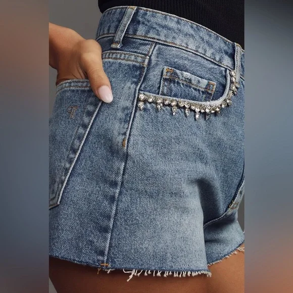 Anthropologie Pilcro Lover Crystal Embellished Denim Jean Shorts Size 26 NEW - Picture 2 of 14